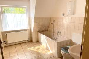 ++ EIN- ZWEIFAMILIENHAUS MIT GROSSEM POTENTIAL!! ++ – Die vollständige Adresse der Immobilie erhältst du vom Anbieter., 34233 Fuldatal – Vorschaubild 10