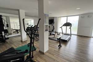 Moderne, urbane 2 ZKB, Balkon, EBK, Parkett, TG, Mitnutzung Fitnessraum+Dachterr., IN-Nähe ARA-Hotel – Theodor-Heuss-Straße 22, 85055 Nordost, Ingolstadt – Vorschaubild 15