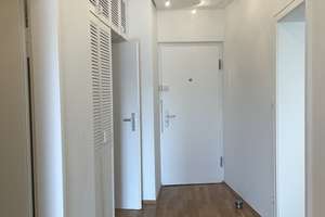 3 Zimmer – 60er Jahre Altbaufeeling im Herzen von Darmstadt – mit Balkon und Garage – Zimmerstraße 11, 64283 Mitte, Darmstadt – Vorschaubild 5