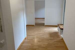 Modernisierte 2 Zimmer-Wohnung mit zwei Balkone in Hamburg City-Nord! – Mexikoring 9, 22297 Winterhude, Hamburg – Vorschaubild 1