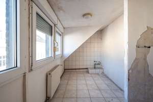 Leerstehendes Mehrfamilienhaus zur Revitalisierung – Die vollständige Adresse der Immobilie erhältst du vom Anbieter., 47798 Stadtmitte, Krefeld – Vorschaubild 24