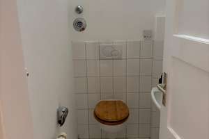Charmante Altbauwohnung im beliebten Dichterviertel in Wiesbaden – sofort bezugsfertig! – Klopstockstraße 22, 65187 Südost, Wiesbaden – Vorschaubild 4
