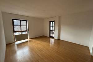 Zentral gelegene 2-Zimmer-Wohnung – Grieselstraße 39, 64625 Bensheim – Vorschaubild 1