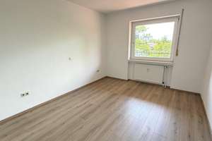 3-Zimmer Eigentumswohnung im Herzen des Brackweder Zentrums – Die vollständige Adresse der Immobilie erhältst du vom Anbieter., 33647 Brackwede, Bielefeld – Vorschaubild 5