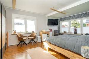 Liebevoll saniertes und modernisiertes Wohnhaus mit beidseitiger PV-Anlage – Die vollständige Adresse der Immobilie erhältst du vom Anbieter., 26629 Großefehn – Vorschaubild 6