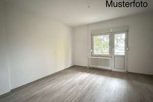 geräumige, sanierte 2,5-Zimmer-Wohnung im EG – Köttlingerweg 15, 44793 Kruppwerke, Bochum – Vorschaubild 7