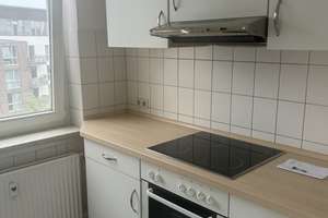 Geschmackvolle, 2-Raum-Wohnung in Kiel – Die vollständige Adresse der Immobilie erhältst du vom Anbieter., 24118 Ravensberg, Kiel – Vorschaubild 2
