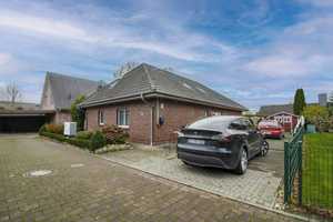 Moderner Wohnkomfort! EFH mit neuer Wärmepumpe, Solaranlage, Smarthome und vielem mehr – Pinneberg (Kreis) – Vorschaubild 20