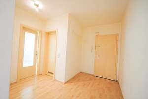 Eigentumswohnung 3ZKB mit Loggia und Garage in zentraler Lage von Siegen – Die vollständige Adresse der Immobilie erhältst du vom Anbieter., 57074 Siegen, Siegen – Vorschaubild 6
