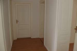 Helle, klassische Altbau Wohnung mit neuer, hochwertigen EBK und Balkon. Nähe Uferpromenade – 60594 Sachsenhausen-Nord, Frankfurt am Main – Vorschaubild 15