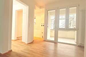 *ERSTBEZUG Kernsaniert 3 Zimmer*  2.OG  rechts mit Balkon, Küche und Waschmaschine. – Römerstraße 64, 70180 Stuttgart – Vorschaubild 5