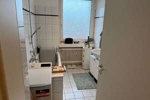  2-Zimmer-Wohnung mit Balkon in Köln-Sülz – Hermeskeiler Straße 16, 50935 Sülz, Köln – Vorschaubild 4