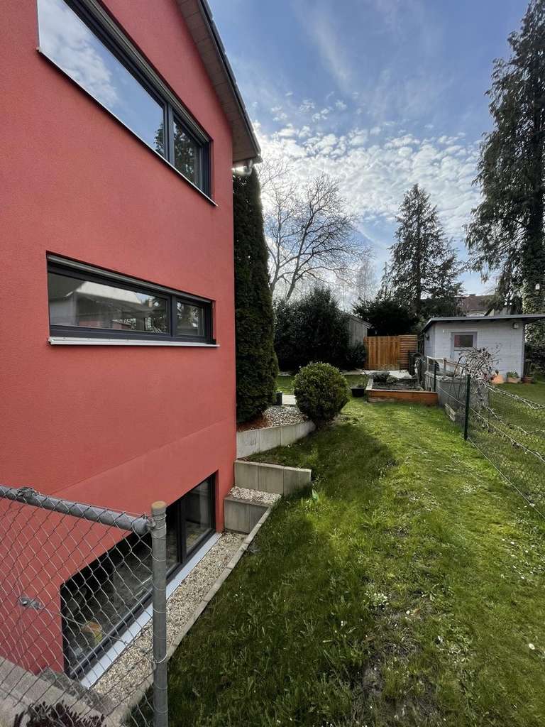 Immobilie in Landsberied - neuwertige DHH - einziehen und wohlfühlen - Bild 1