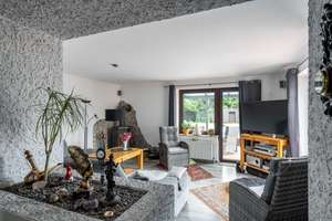 Einfamilienhaus mit zwei zusätzlichen Appartements und Außenpool in Oldenburg, Objekt-Nr.: 7701 – Die vollständige Adresse der Immobilie erhältst du vom Anbieter., 26127 Alexandersfeld, Oldenburg (Oldenburg) – Vorschaubild 5