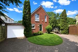 Family Dream: 9-Zi-EFH! Hochwertig ausgestattet! UG ausgebaut! Garten! Garage! Nähe Schloß Kalkum! – Die vollständige Adresse der Immobilie erhältst du vom Anbieter., 40489 Kalkum, Düsseldorf – Vorschaubild 21