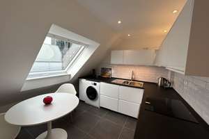 Neu renovierte, großzügige 2-3 Zi. Maisonette DG-Wohnung in bester Lage von St. Pauli – Die vollständige Adresse der Immobilie erhältst du vom Anbieter., 20359 St. Pauli, Hamburg – Vorschaubild 2