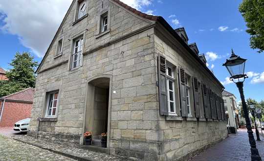 Schmuckstück mit historischem Hintergrund im Ortskern von Nottuln!