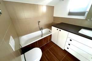 Attraktive, bezugsfreie 3-Zimmer-Wohnung inkl. Stellplatz in Frankfurt-Oberrad! – 60599 Oberrad, Frankfurt am Main – Vorschaubild 18