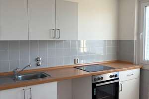 Helle 2-Zimmer-Wohnung mit Balkon in Kiel – Helsinkistraße 8, 24109 Mettenhof, Kiel – Vorschaubild 4