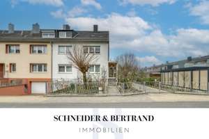 Zweifamilienhaus in Aachen-Forst – großes Grundstück, 4 Garagen & ruhige Lage – Die vollständige Adresse der Immobilie erhältst du vom Anbieter., 52078 Forst, Aachen – Vorschaubild 1