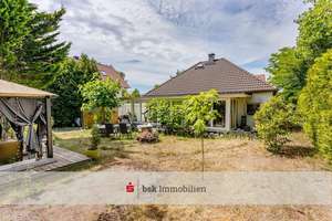 Schönes Einfamilienhaus auf großem Eckgrundstück in Potsdam-Nord – Die vollständige Adresse der Immobilie erhältst du vom Anbieter., 14469 Bornim, Potsdam – Vorschaubild 12