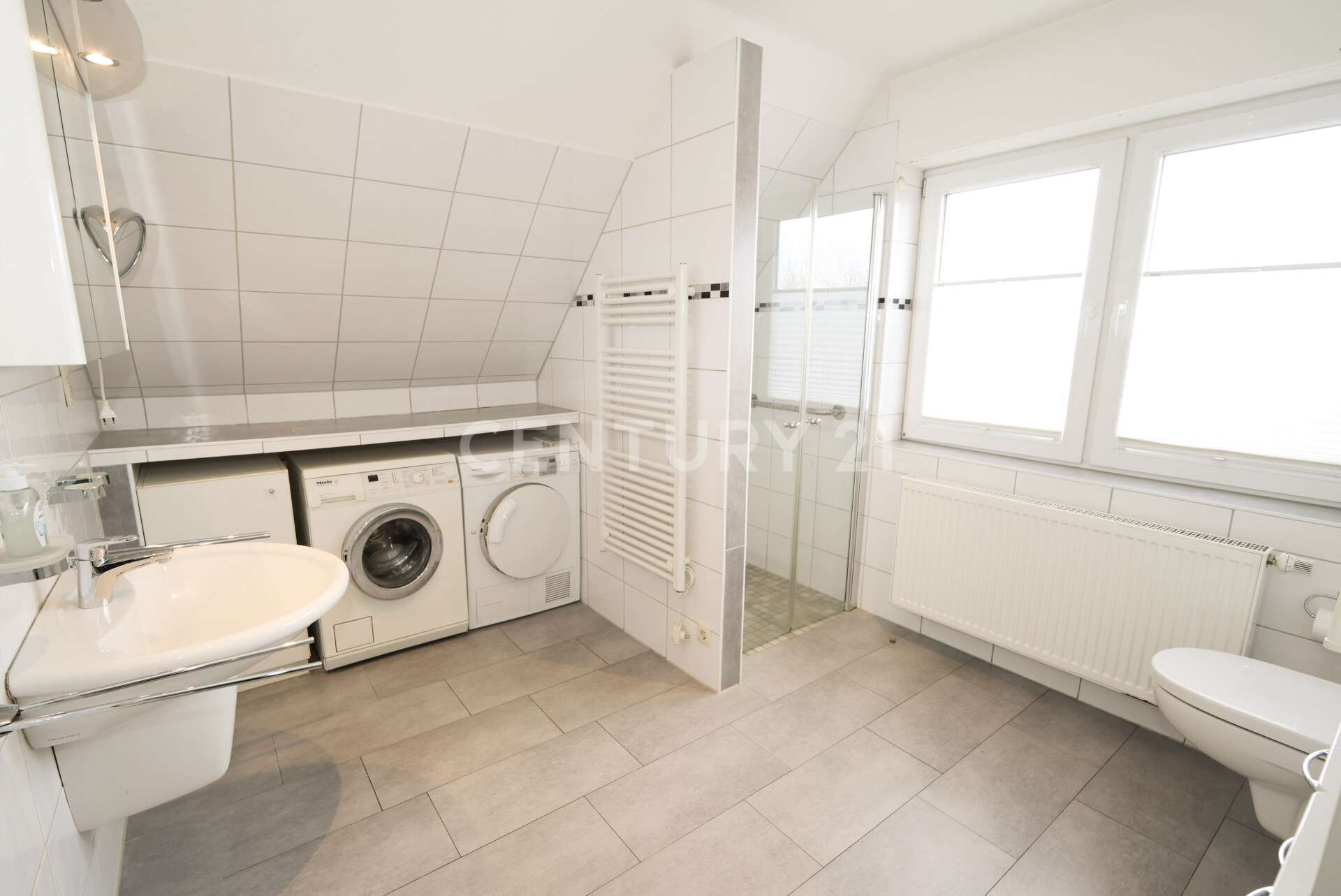 Immobilie in Isterberg - Ehemaliges Mühlenhaus mit modernem Wohnkomfort – großzügiges EFH in Bestlage Schüttorfs - Bild 12