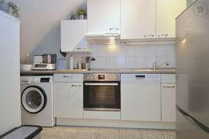 Geschmackvoll möblierte 2-Zimmer Wohnung mit Terrasse in Wiesbaden Westend – Die vollständige Adresse der Immobilie erhältst du vom Anbieter., 65195 Westend / Bleichstraße, Wiesbaden – Vorschaubild 2