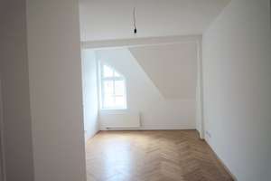 Helle 4-Zimmer-Dachgeschoss-Wohnung mit Balkon in der Maxvorstadt – Türkenstraße 0, 80799 Universität, München – Vorschaubild 3