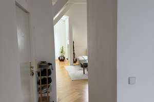Helle 100 m² Dachgeschosswohnung im Altbau (1905) – Saniert 2022, Fischgrätparkett – Die vollständige Adresse der Immobilie erhältst du vom Anbieter., 13353 Wedding, Berlin – Vorschaubild 1