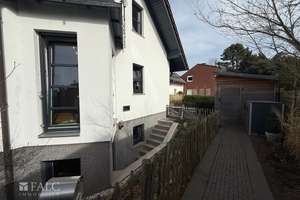 Wohnkomfort in begehrter Lage – Traumhaus in Klosterhardt-Süd – Die vollständige Adresse der Immobilie erhältst du vom Anbieter., 46119 Klosterhardt-Nord, Oberhausen – Vorschaubild 41