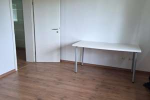 Helle 4-Zimmer-Dachgeschosswohnung mit Balkon, Stellplatz & modernisierter Ausstattung in Oberhausen – 46119 Osterfeld-Ost, Oberhausen – Vorschaubild 26