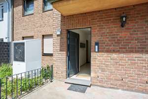 Lichtdurchflutetes Maisonette-Feeling mit Echtholzparkett und großem Balkon – Die vollständige Adresse der Immobilie erhältst du vom Anbieter., 40593 Urdenbach, Düsseldorf – Vorschaubild 36
