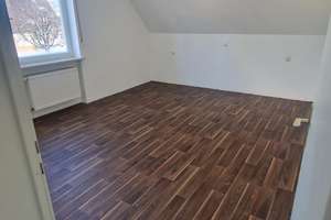 „Alte Dame sucht neue Liebhaber“ – Zweifamilienhaus mit Herz in Biberbach  – Im Mergelsee 20, 86485 Biberbach – Vorschaubild 24