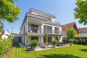 Wohnen wie im eigenen Haus - Luxus-Gartenwohnung mit 250m² Südgarten in moderner Stadtvilla – Die vollständige Adresse der Immobilie erhältst du vom Anbieter., 81739 Waldperlach, München – Vorschaubild 2