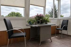 GROßZÜGIGER WOHNTRAUM ÜBER ZWEI ETAGEN MIT BEEINDRUCKENDER TERRASSE UND LOGGIA – Die vollständige Adresse der Immobilie erhältst du vom Anbieter., 38444 Westhagen, Wolfsburg – Vorschaubild 3