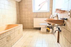Ein- bis Zweifamilienhaus mit kleinem Garten + Doppelgarage + Nebengebäuden! – Die vollständige Adresse der Immobilie erhältst du vom Anbieter., 91257 Pegnitz – Vorschaubild 9