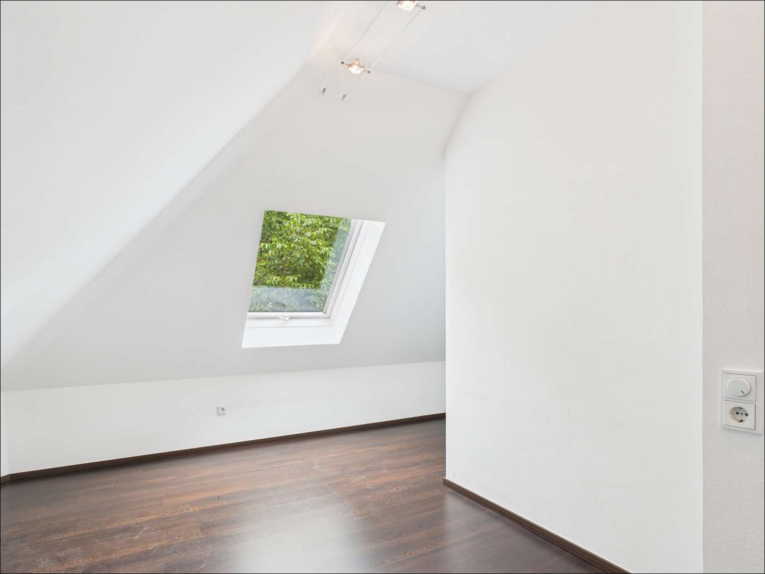 Immobilie in Klingenberg am Main - Maisonette mit Weinbergblick – Wohnträume über zwei Etagen - Bild 3