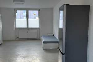 Gepflegte und teilmöblierte 1-Zimmer-Wohnung – Fraunhoferstraße 4, 97076 Würzburg – Vorschaubild 2