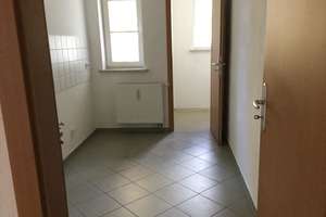 ++TOP 2-ZIMMER-WOHNUNG mit Balkon in Uni-Nähe++ – Wartburgstraße 16c, 9126 Bernsdorf, Chemnitz – Vorschaubild 2