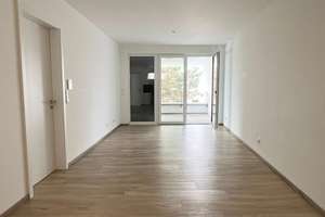 Moderne 2-Zimmer-Wohnung mit EBK, PKW-Stellplatz und Terrasse in zentraler Lage – 34121 Niederzwehren, Kassel – Vorschaubild 3