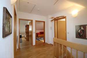 Traumhaftes Einfamilienhaus auf großem Eckgrundstück in Hohenstein-Meidelstetten – Reutlingen (Kreis) – Vorschaubild 18
