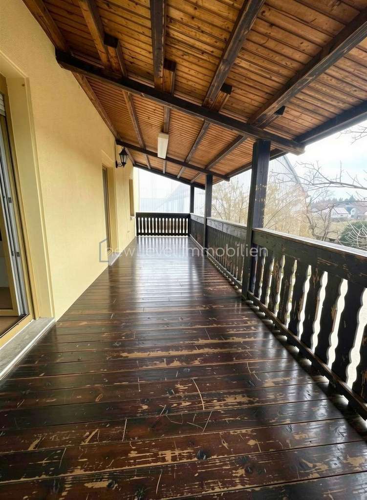 Immobilie in Laichingen - Haus mit Potenzial – Investieren in Charakter und Entwicklung - Bild 0