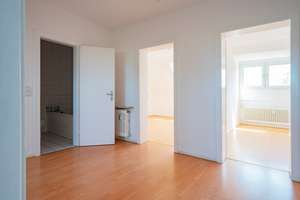 Helle 3-Zimmer-Wohnung mit guter Anbindung – Nähe Bockumer Platz! – Die vollständige Adresse der Immobilie erhältst du vom Anbieter., 47800 Bockum, Krefeld – Vorschaubild 3
