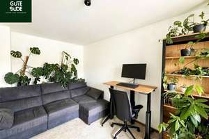 Helle 2-Zimmer-Wohnung mit großem Balkon in der Sanderau – kurzfristig bezugsfrei – Die vollständige Adresse der Immobilie erhältst du vom Anbieter., 97072 Sanderau, Würzburg – Vorschaubild 2