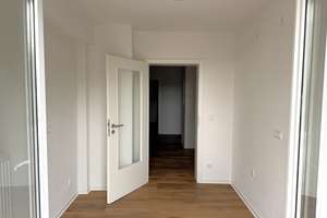 Erstbezug nach Sanierung! Moderne 3,5-Zimmer-Wohnung mit Balkon! – Virchowstr. 107, 46047 Schlad, Oberhausen – Vorschaubild 3