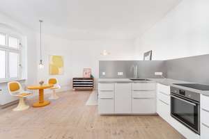 Winsstraße: Wunderschöne Altbauwohnung mit Balkon, hohe Decken, Tageslichbad, ruhige Innenhoflage – Winsstraße 59, 10405 Prenzlauer Berg, Berlin – Vorschaubild 10