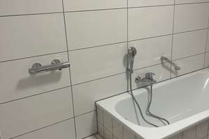 73 m2 Wohnfläche plus 25 m2 Dachterrasse , Gepflegte 2,5-Zimmer-Wohnung in Köln-Holweide – Piccoloministraße 504, 51067 Holweide, Köln – Vorschaubild 21