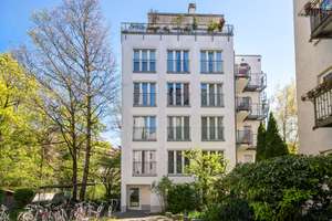 AIGNER - Rarität beim Kaiserplatz: Neuwertige 3-Zimmer-Wohnung mit 2 Balkonen und Innenhoflage – Die vollständige Adresse der Immobilie erhältst du vom Anbieter., 80803 Neuschwabing, München – Vorschaubild 1