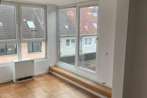 3,5 Raum Dachgeschosswohnung mit grosser Dachterrasse – Gemarkenstr. 86, 45147 Holsterhausen, Essen – Vorschaubild 12