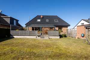MODERNISIERTES EINFAMILIENHAUS MIT VOLLKELLER * VIEL PLATZ! – Stormarn (Kreis) – Vorschaubild 2